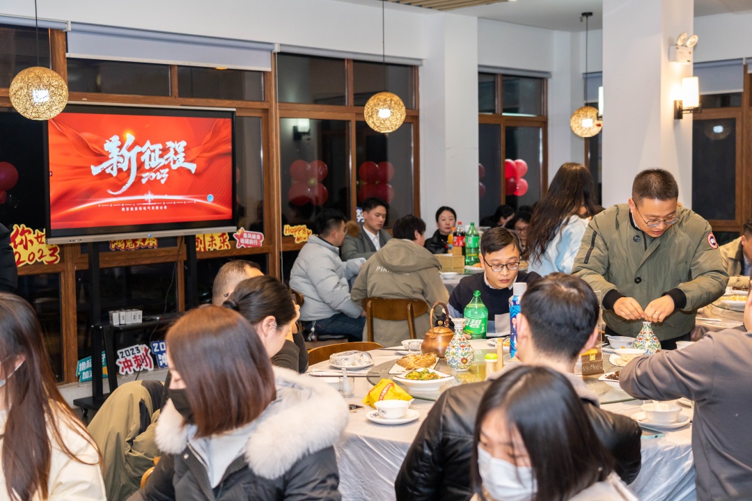 3746cc7698135c4a5afa636af0023e80.jpg 3746cc7698135c4a5afa636af0023e80.jpg